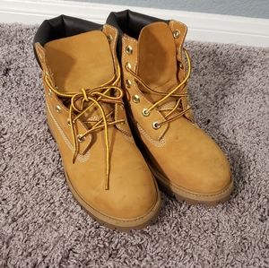 Womens Timberland boots size 5m